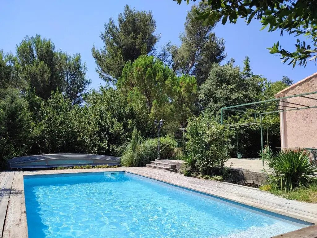 Villa avec piscine privée