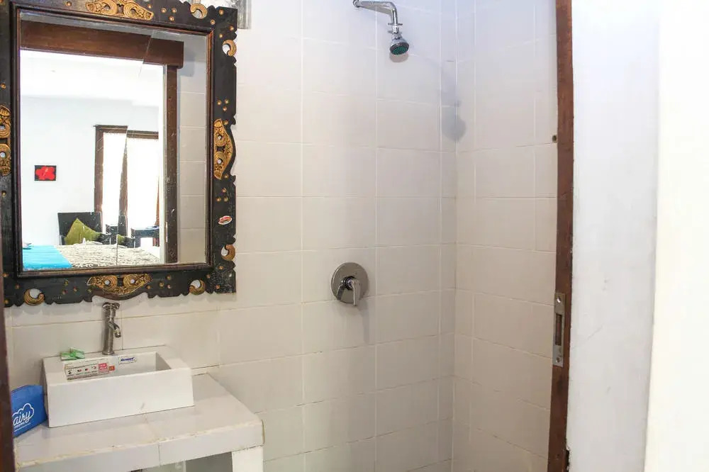 艾里巴厘岛潘泰瑟玛望库苏马纱丽5号酒店(Airy Eco Sanur Pantai Semawang Kusumasari 5 Bali)