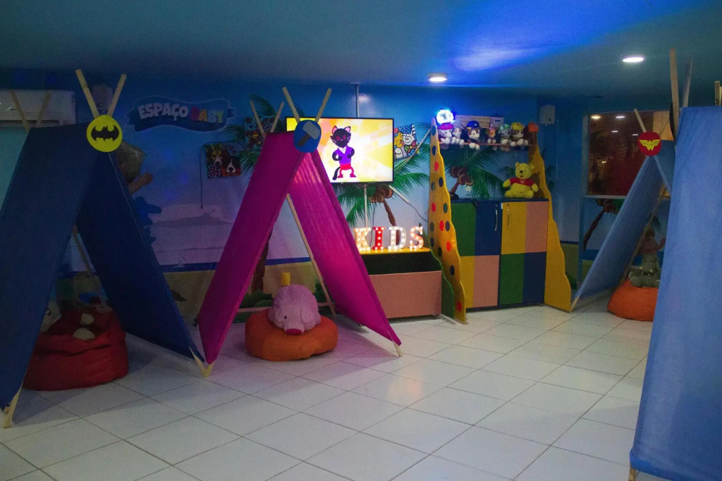 Esmeralda Praia Hotel