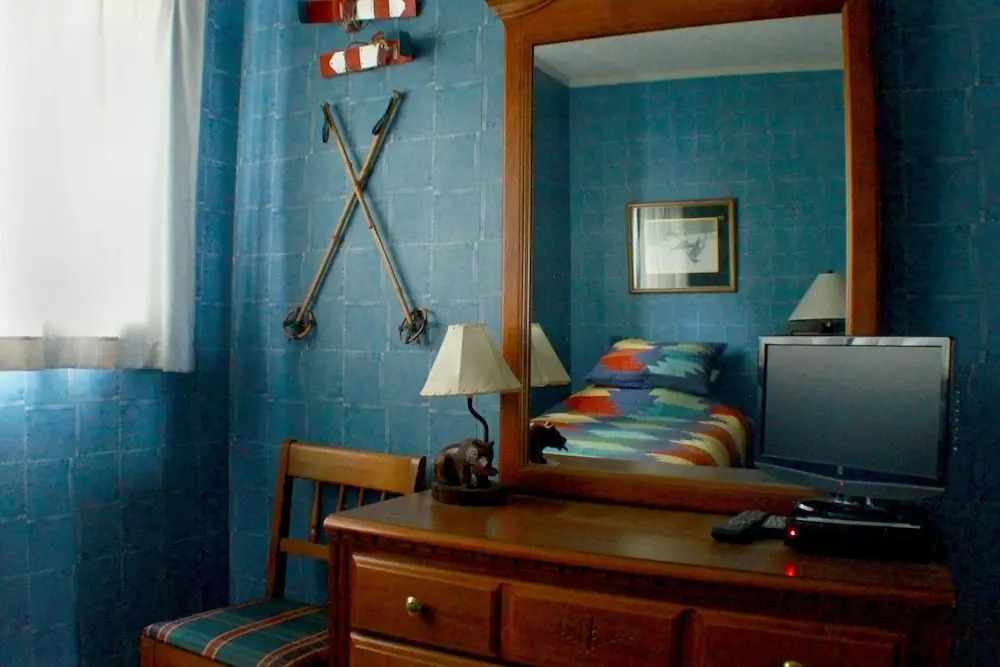 Sugar Ski & Country Club Unit 833 Silver