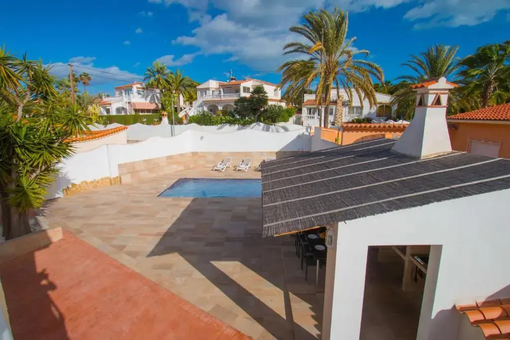 Villa Corina - Plusholidays