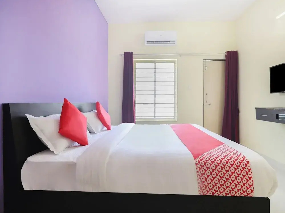 Oyo 33451 Ace Inn