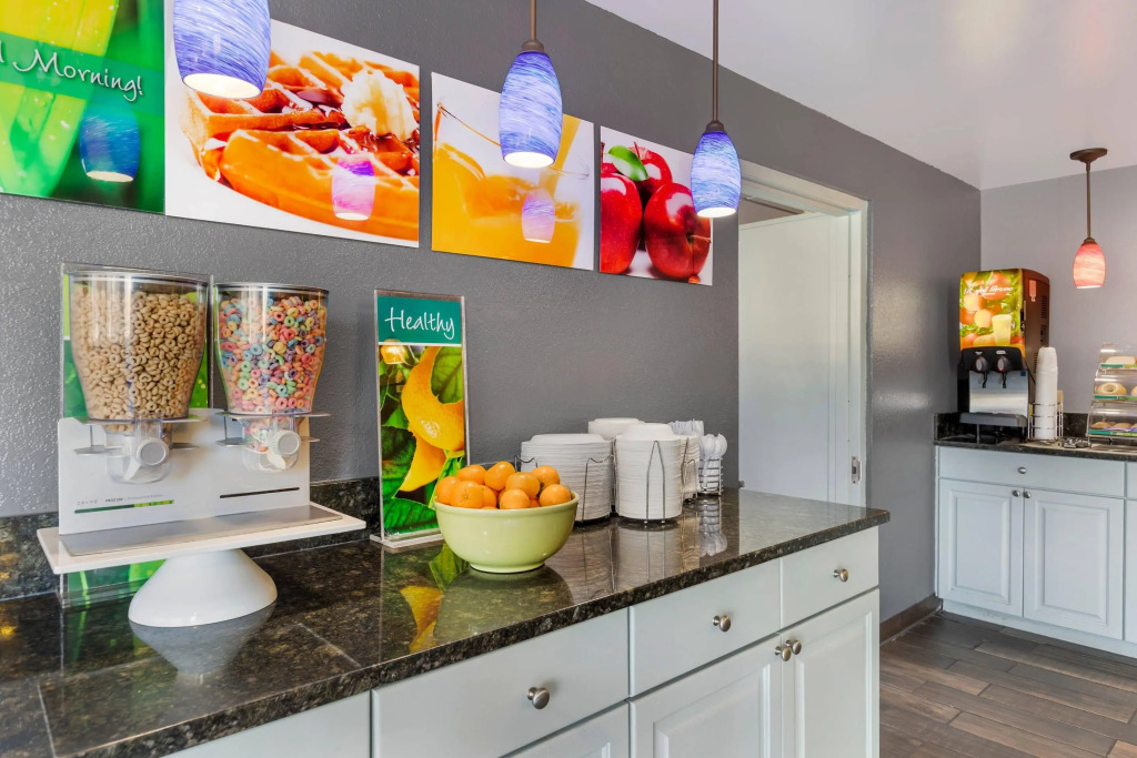 Quality Inn & Suites Easley - Greenville