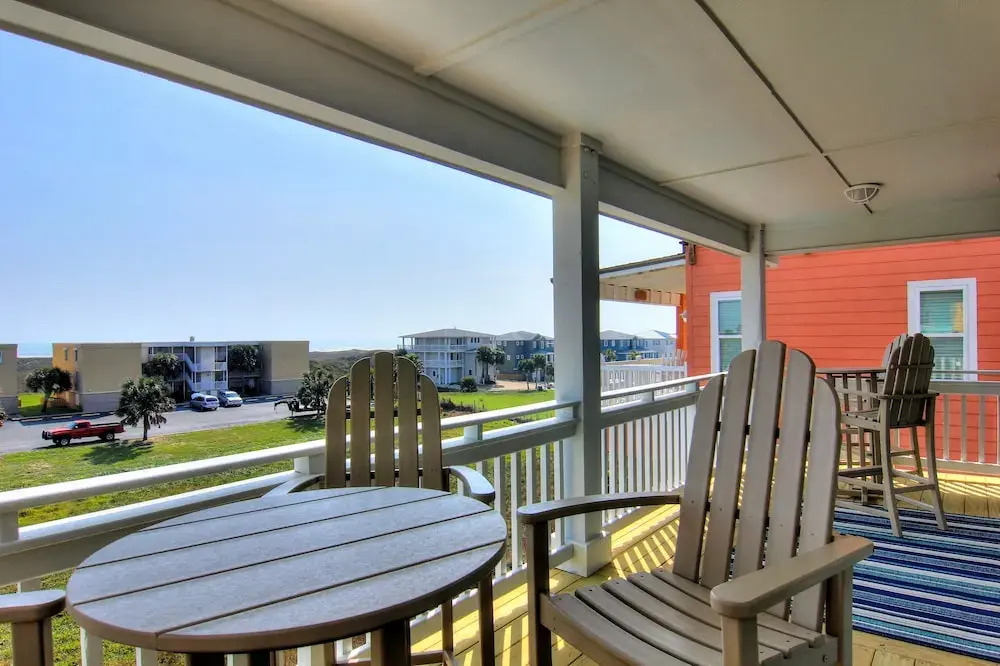 With A Splash Vw60 4 Bedrooms 4.5 Bathrooms Home