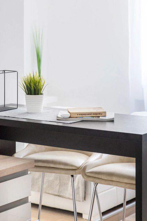 Modern and Bright Studio in Main Pedestrian Zone