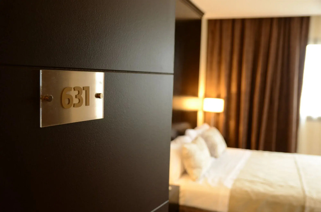 Grand Crucero Hotel