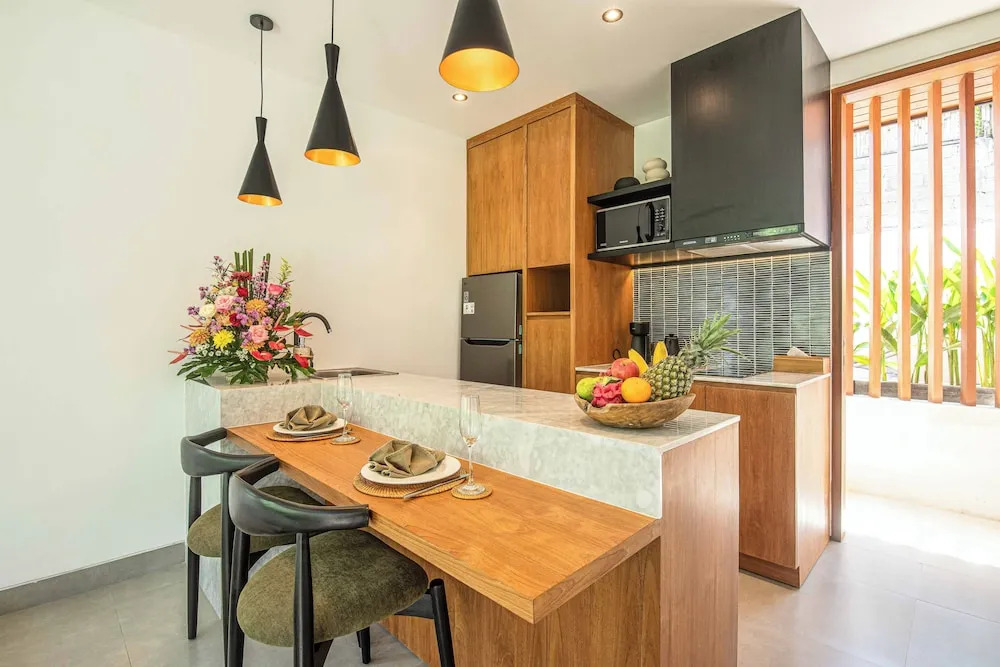 Elegant 1BR Retreat Jungle View Hideaway in Ubud