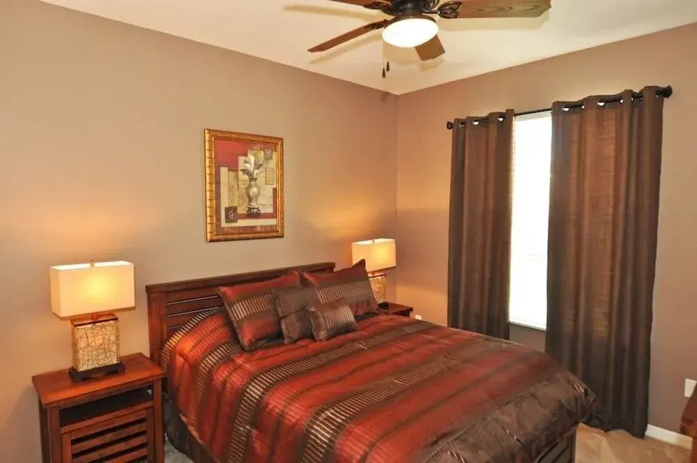 359 Watersong House 5 Bedroom by Florida Star