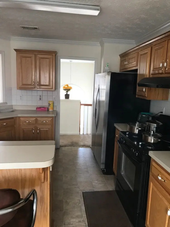 A Very Quiet and Clean Neighborhood if you are Seeking Piece and Quiet