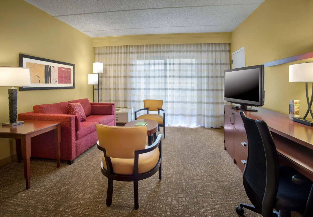 Courtyard by Marriott Tarrytown Westchester County