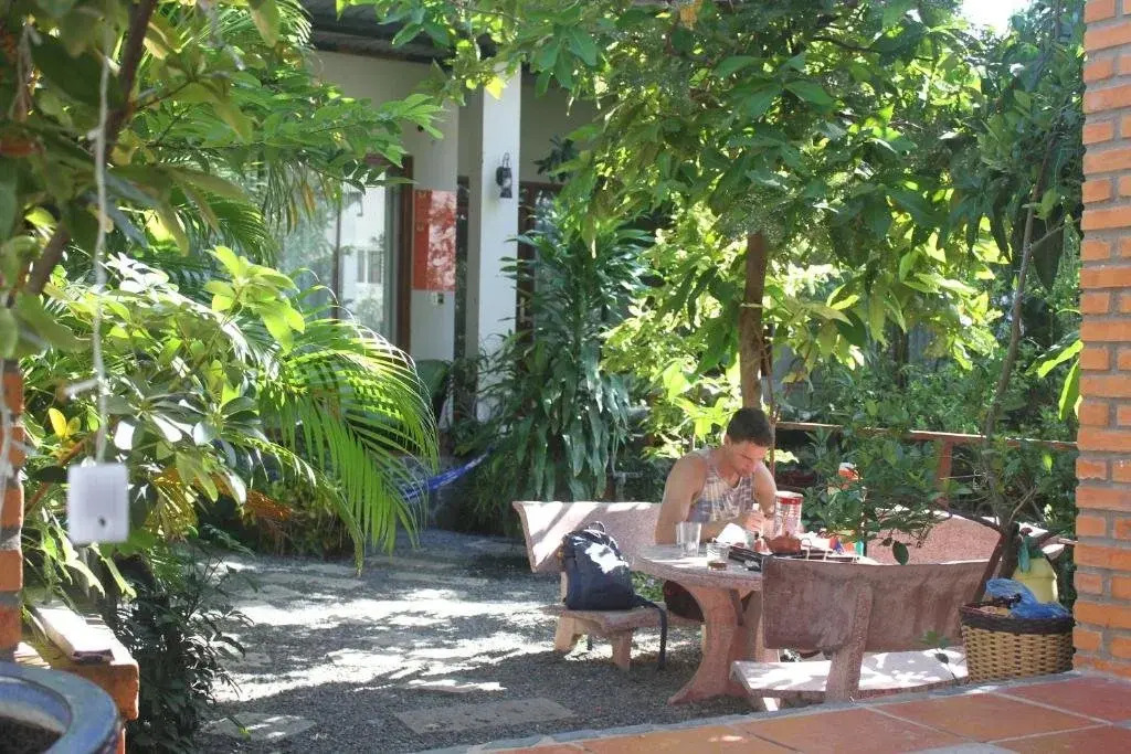 Mui Ne Garden Guest House Hostel