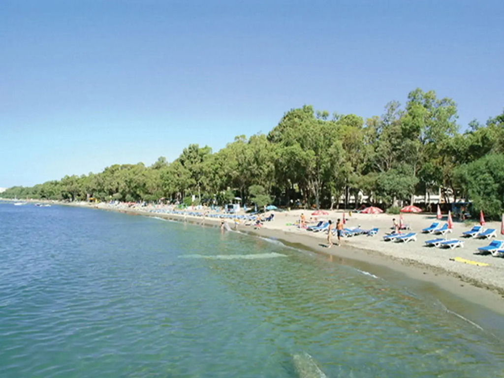 Park Beach Hotel