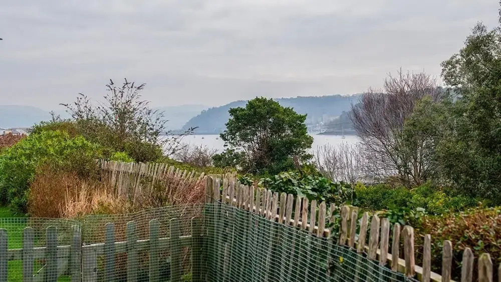 Number Eleven, beautiful 5 star apartment in Deganwy