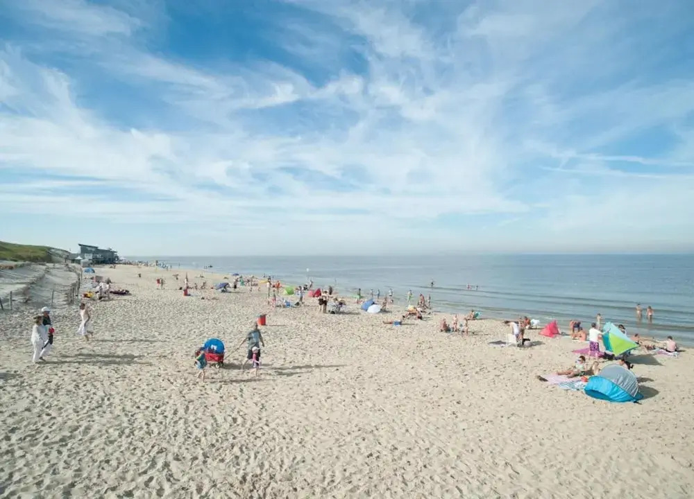 Holiday Home near Dutch Coast & Sauna