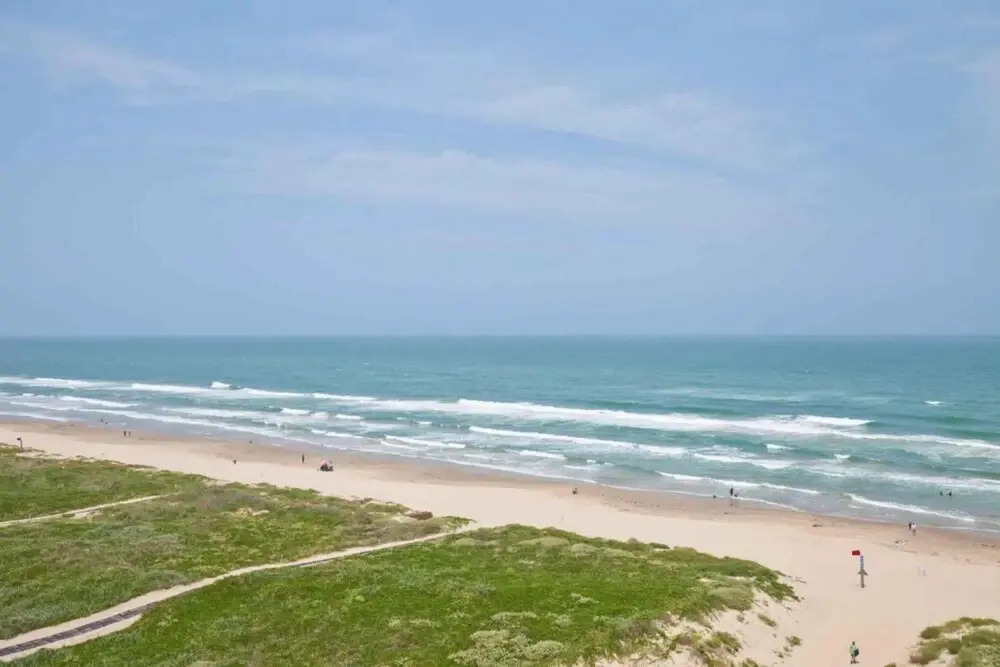 Aquarius Condominium 706