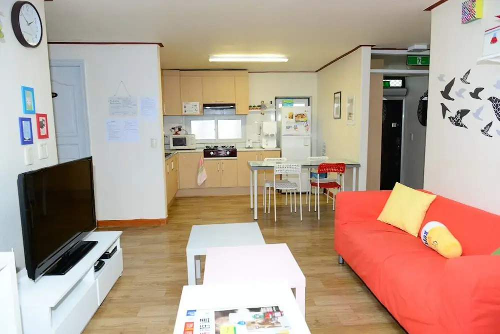My Little Guesthouse - Hostel
