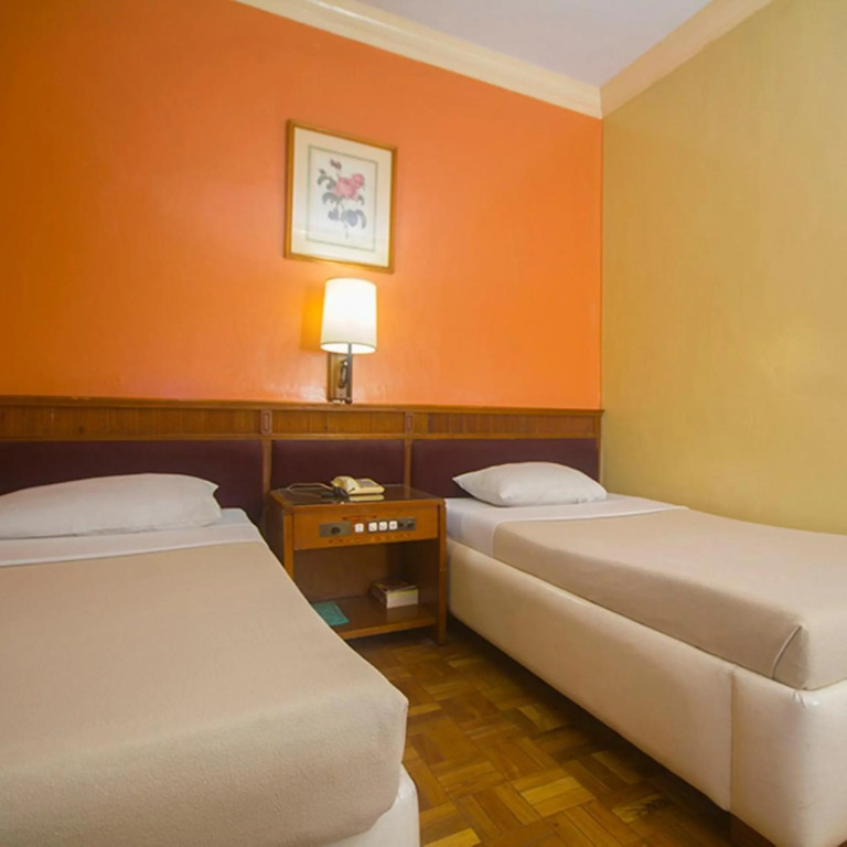 Grand City Hotel Inc
