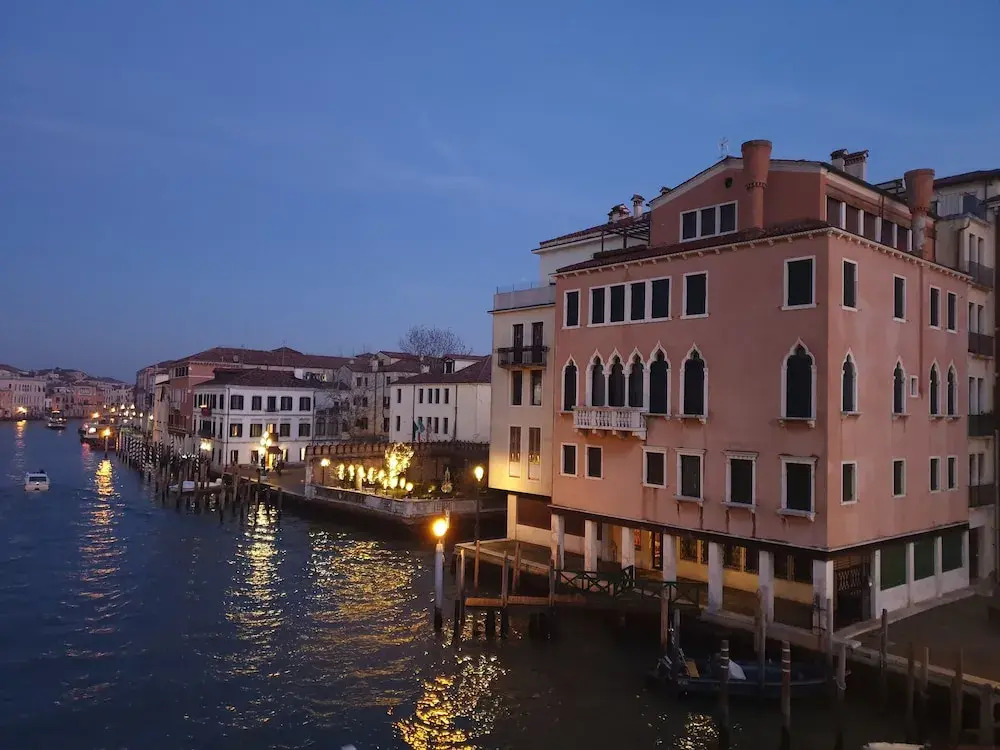 LHost in Venice