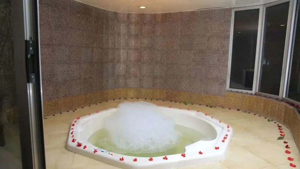 Inter Luxury Hotel