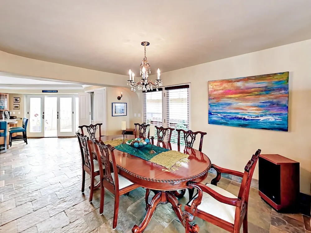 Hilltop Designer - 2 Br Home