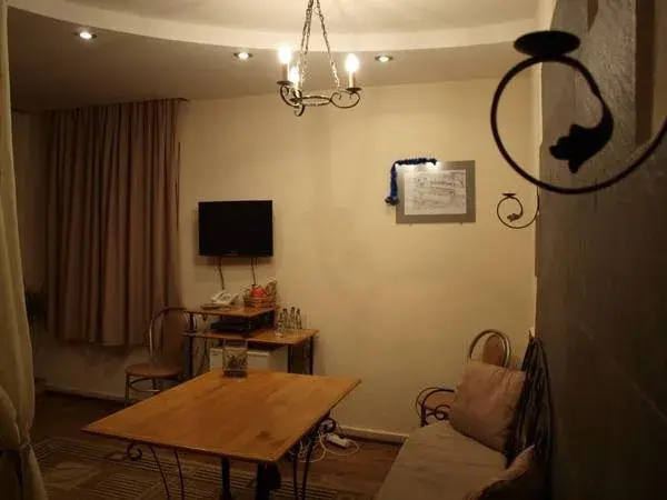 Paralax Hotel