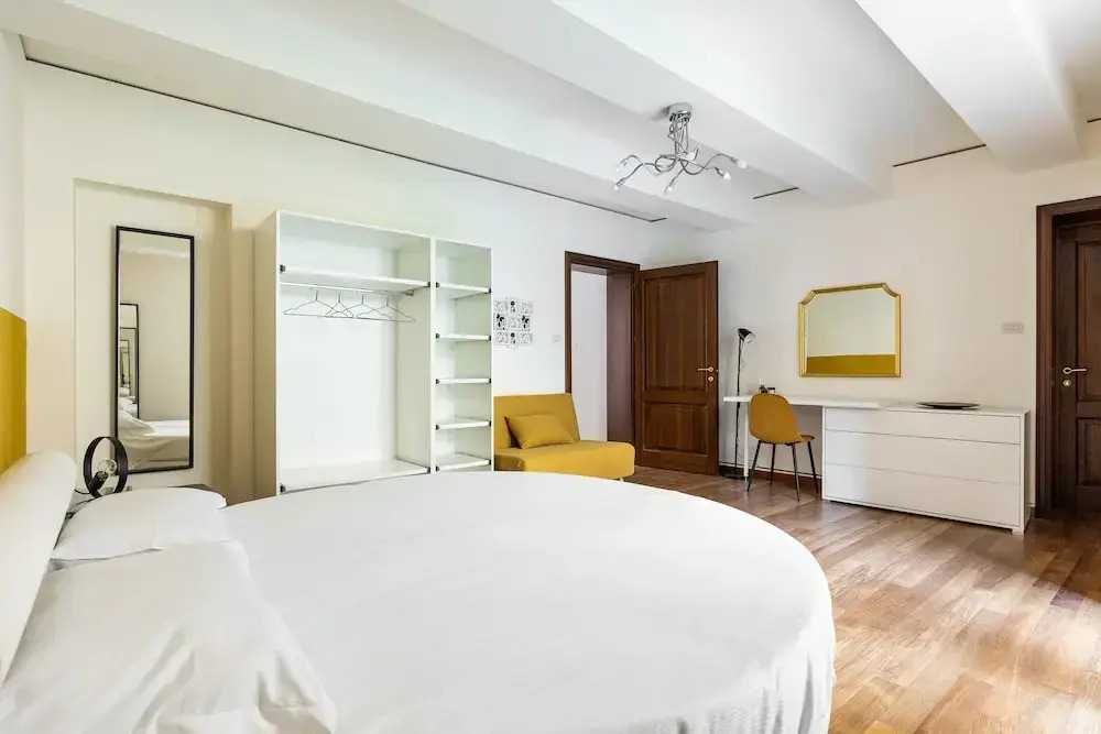 Strada Maggiore Apts by Wonderful Italy