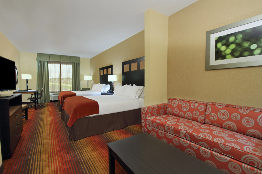 Holiday Inn Express & Suites Houston East - Baytown by IHG
