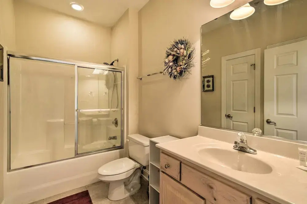 Stunning Sunset Beach Condo: 3 Mi to Beach!