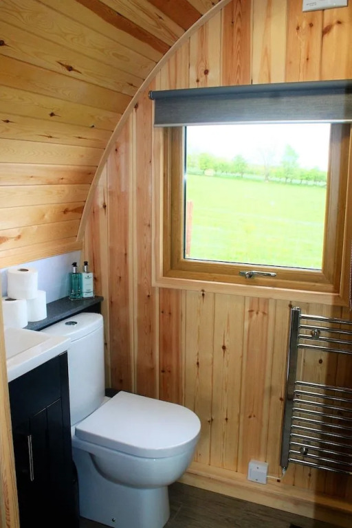 Cairnfold Cabins