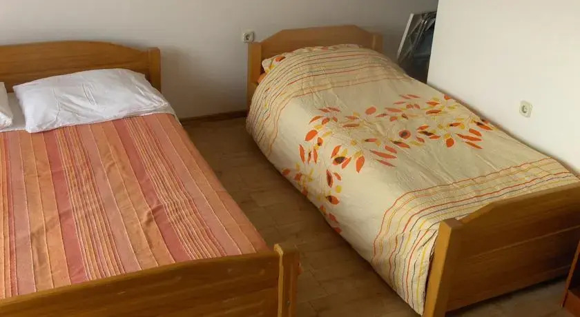 Apartments Karoca