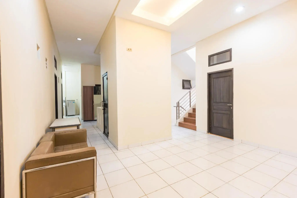 Urbanview Hotel Residence 446 Tanjung Duren