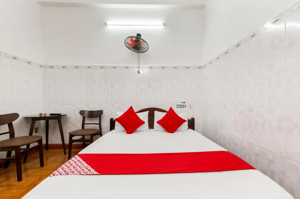 OYO 521 Hoang Anh Hotel