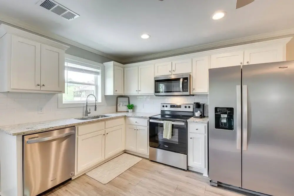 1 Block to Main St & River: Downtown Helen Condo
