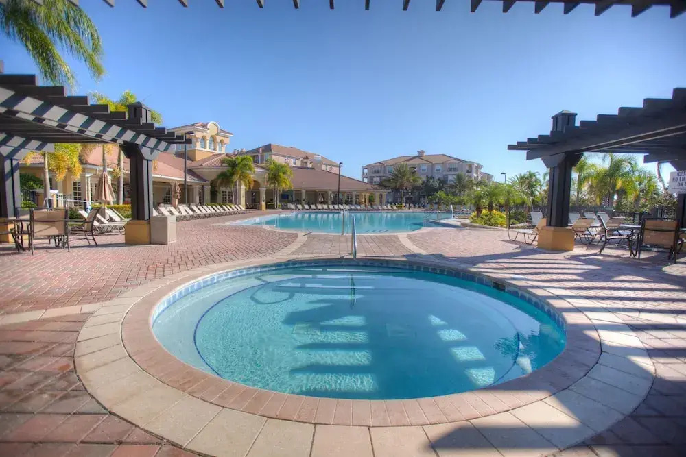 4024 Breakview Drive #208