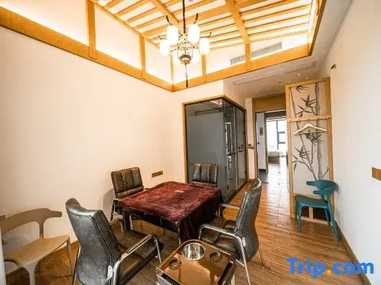 Yueyang Bamboo Mountain Residence