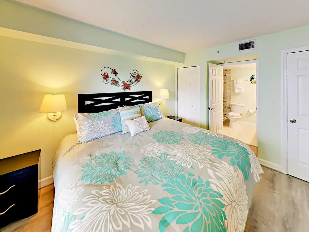 Gulf Boulevard #408 - 2 Br Condo