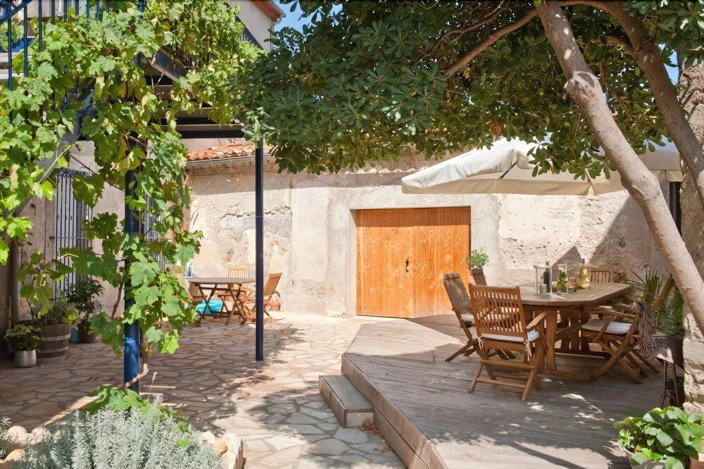 Butterworth Manoir