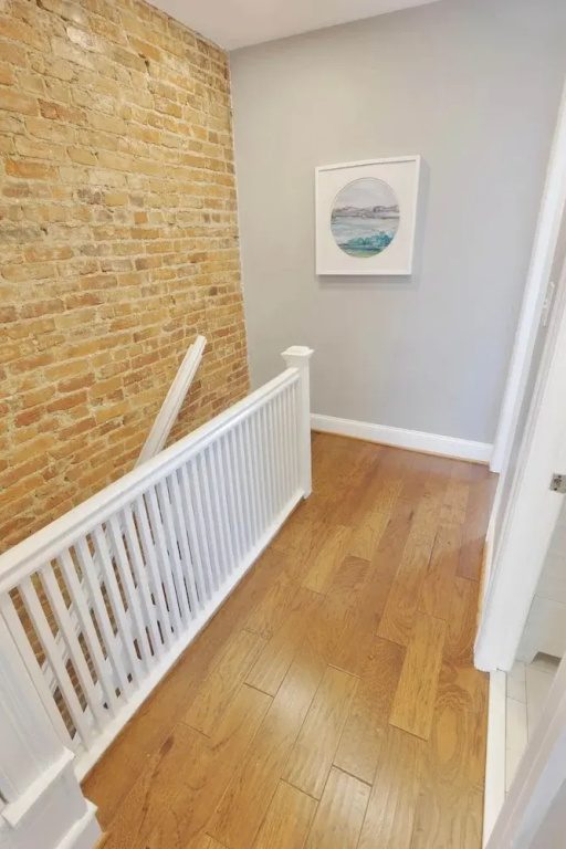 Terrific Family Townhouse + Parking x 2 Cars