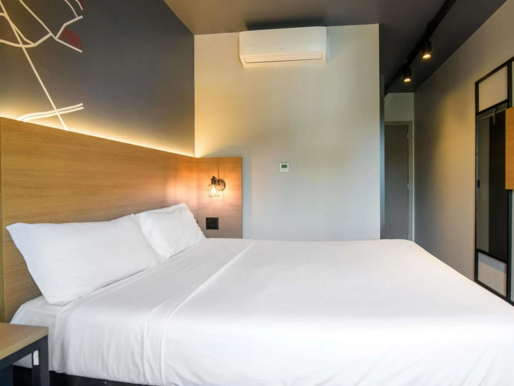 ibis Curitiba Batel