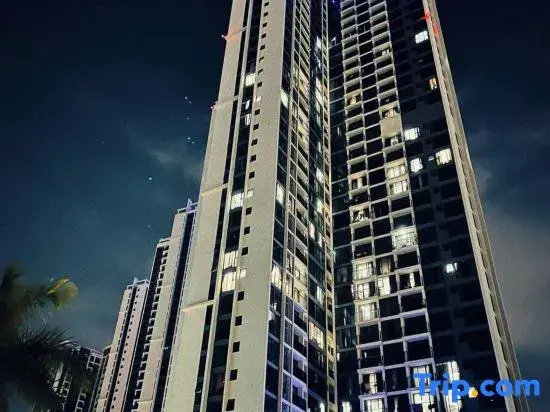 Triostay Eco Green Apartment - Premium Residence