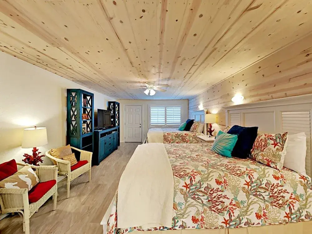 135 Sea Breeze - Coastal Chic Cutie 1 Bedroom 1 Bathroom Condo