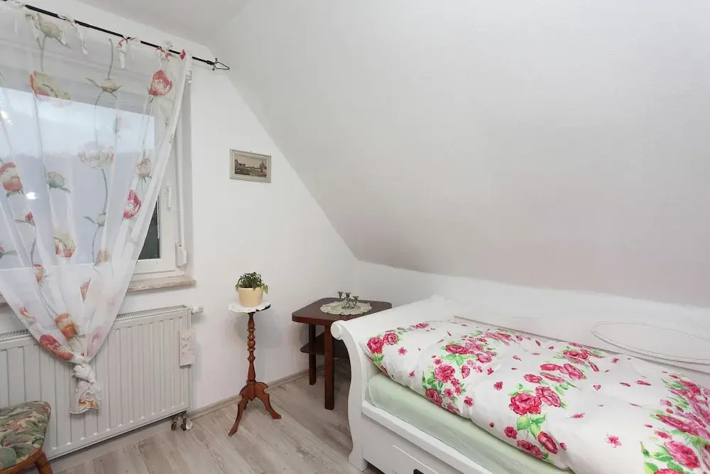 Gemutliche Wohnung mit Kamin in Dresden-freital