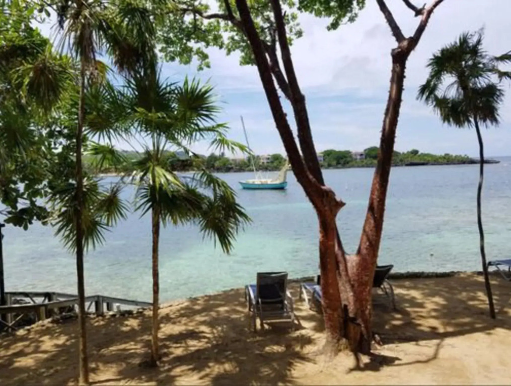 Half Moon Resort