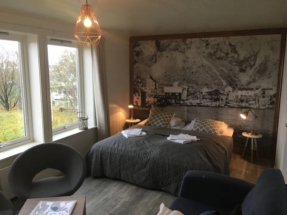 Lofoten Bed & Breakfast Reine - Rooms & Apartments
