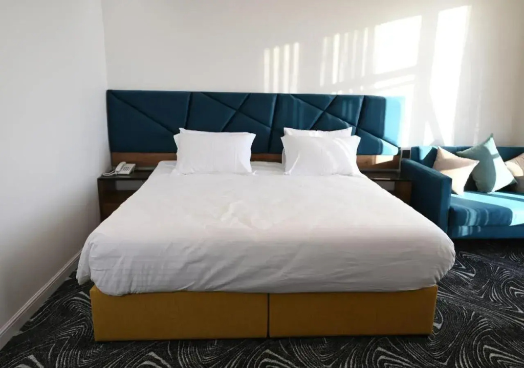 Sunset Hotel for Hotel Services