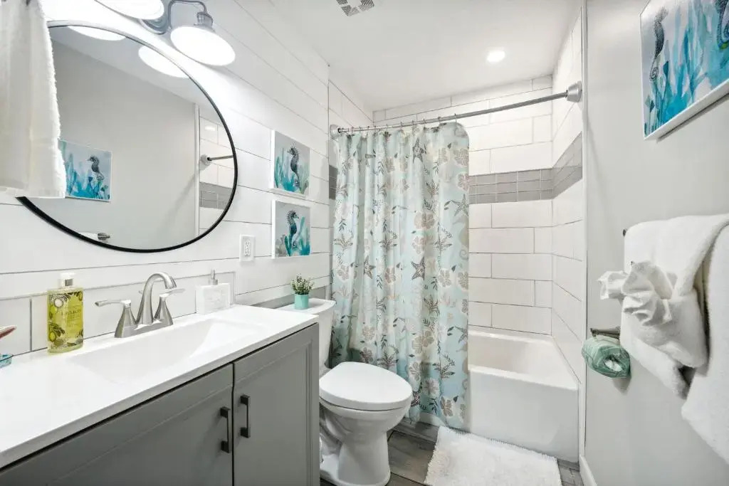 Dlx Beach Studio, Panama City Beach Updated!