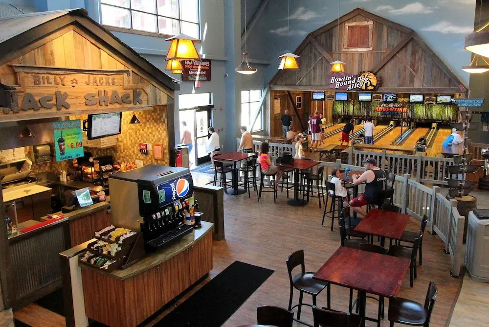 Wilderness at the Smokies - Stone Hill Lodge