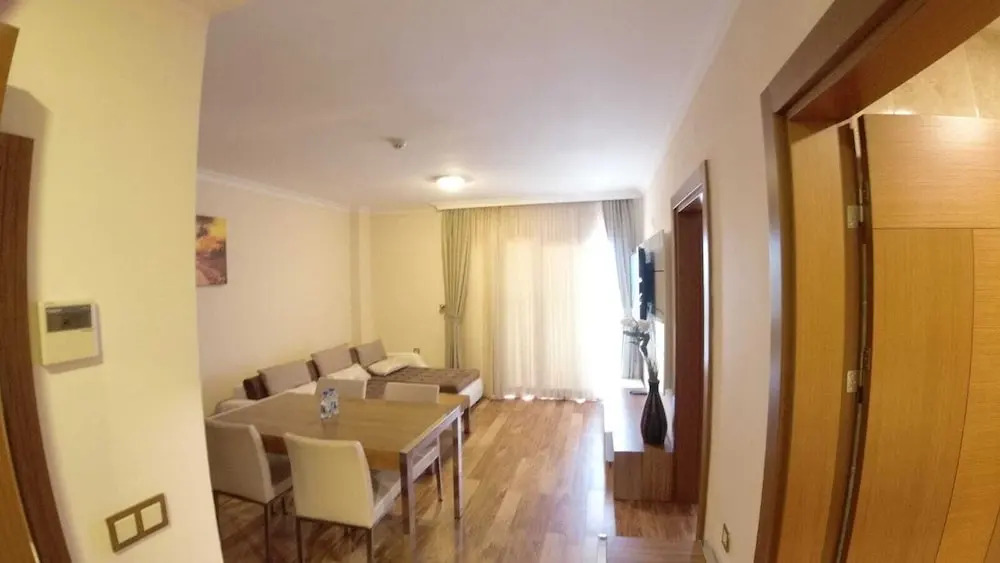 Alptekin Otel