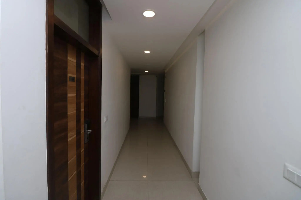OYO 9999 Hotel La Wisteria