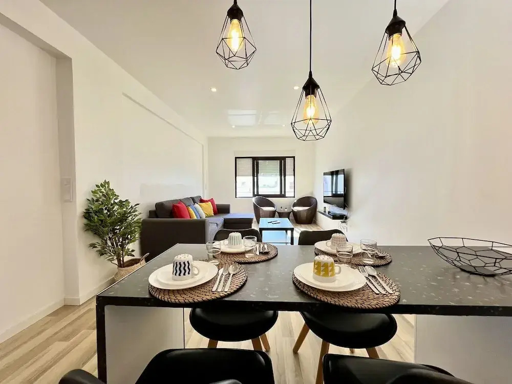 Albufeira Central 7 by Homing